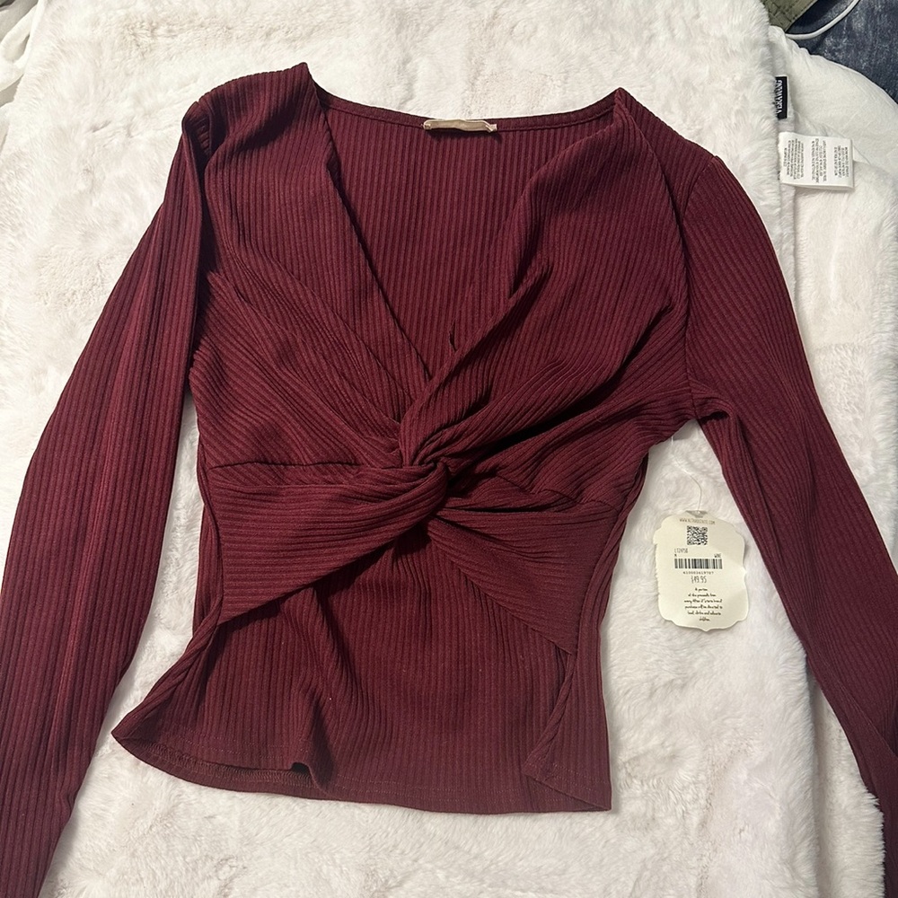 Low V neck maroon sweater, size:M